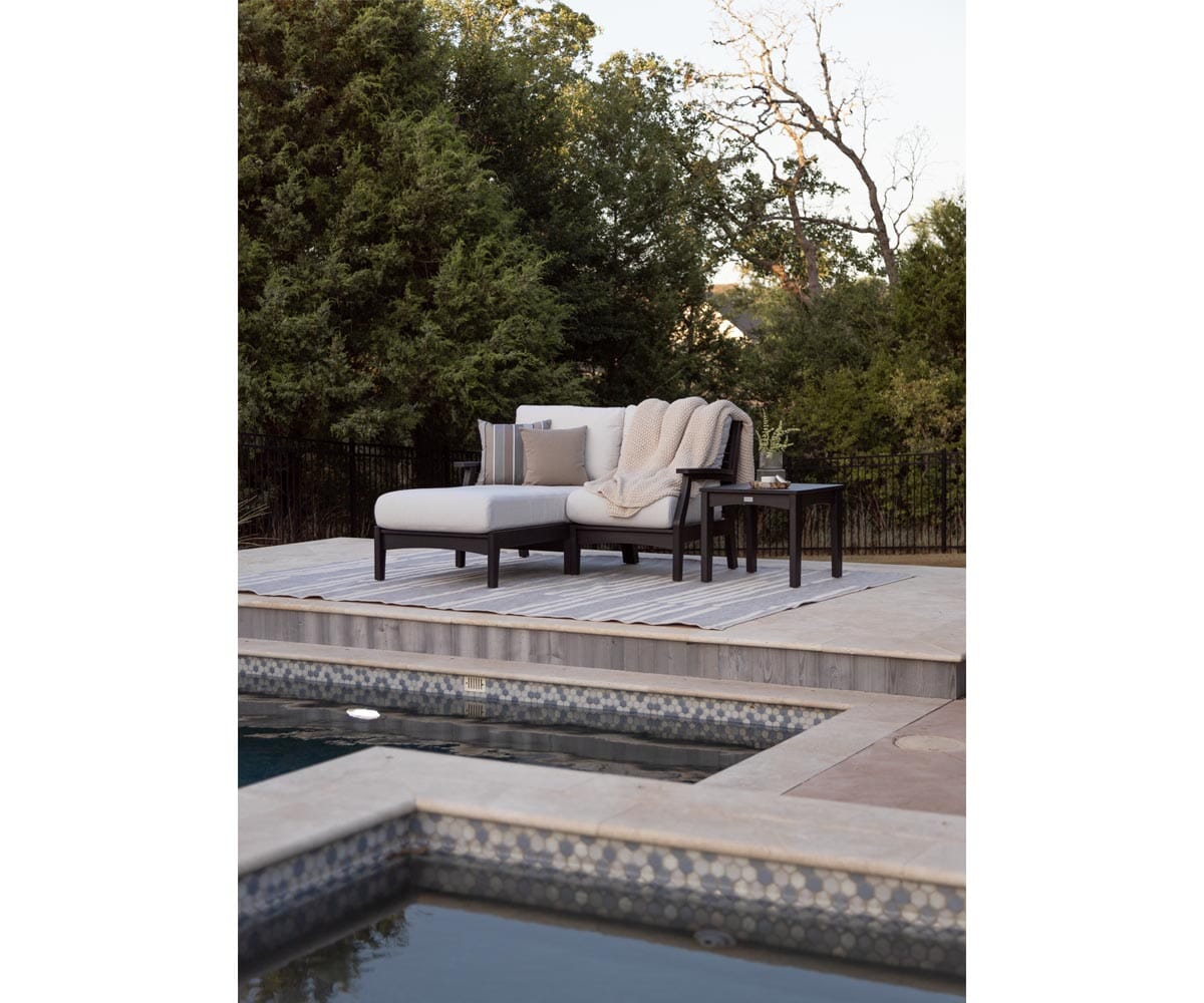 Classic Terrace Chaise Lounge Berlin Gardens 